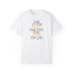 look at the star T-shirt